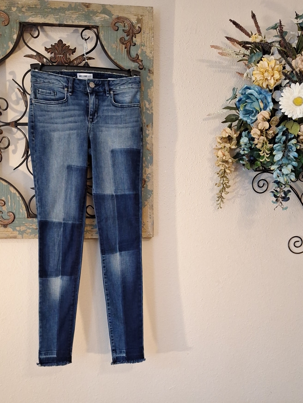 William Rast Patchwork Skinny Jeans. Size 25 - Picture 1 of 3